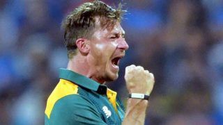 Dale Steyn Lashes Out at Simon Doull For 'Mid-Life Crisis' Comment: 